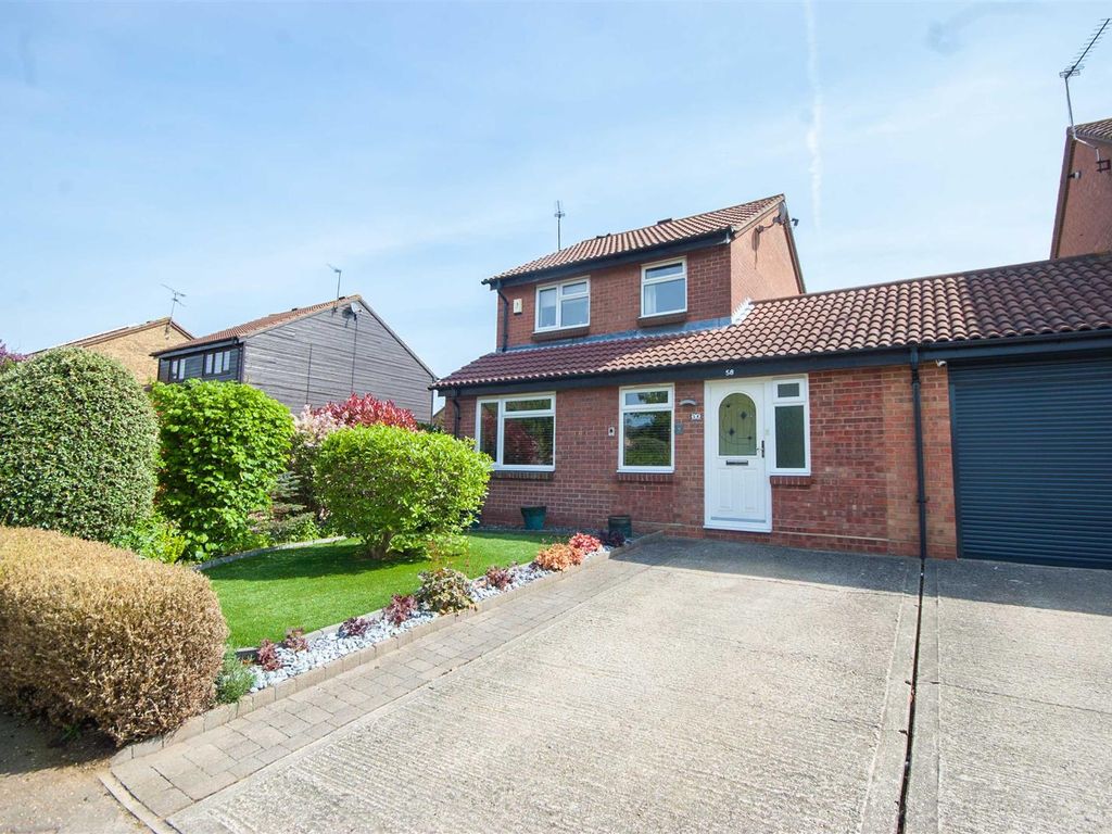 3 bed link-detached house for sale in Beardsley Drive, Springfield ...