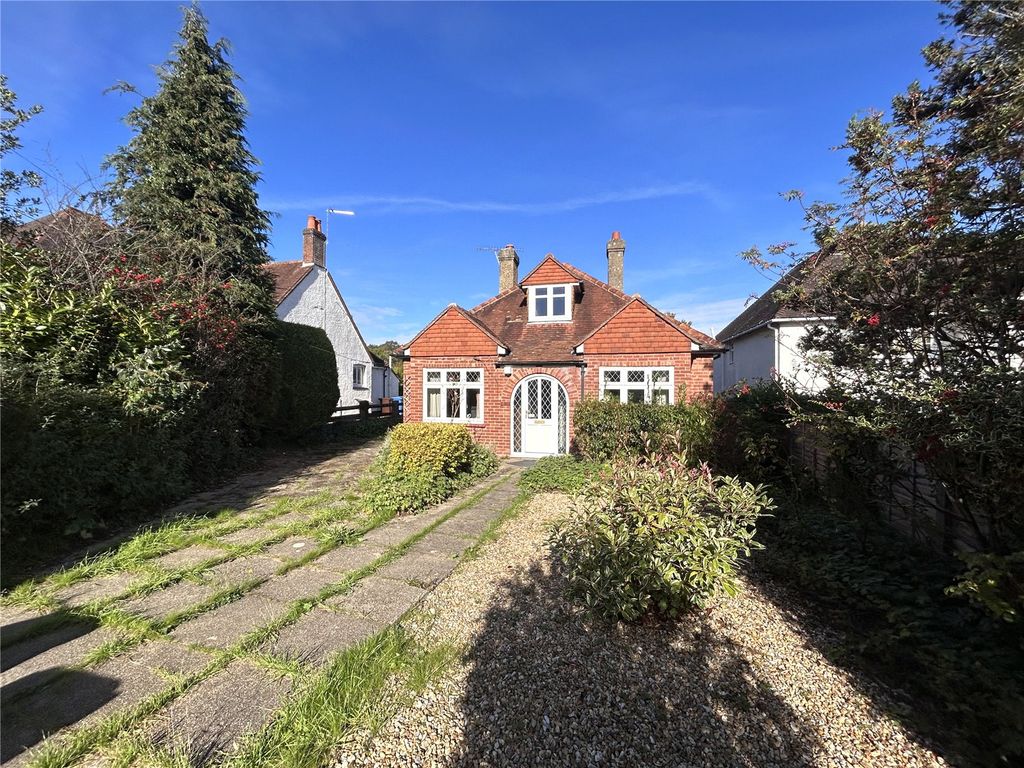 3 bed bungalow for sale in Cranmore Lane, Aldershot, Hampshire GU11, £