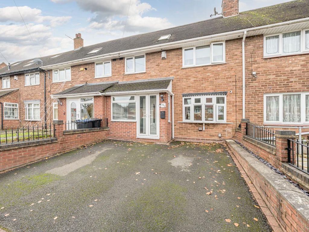 4 bed terraced house for sale in Hasbury Road, Quinton, Birmingham B32