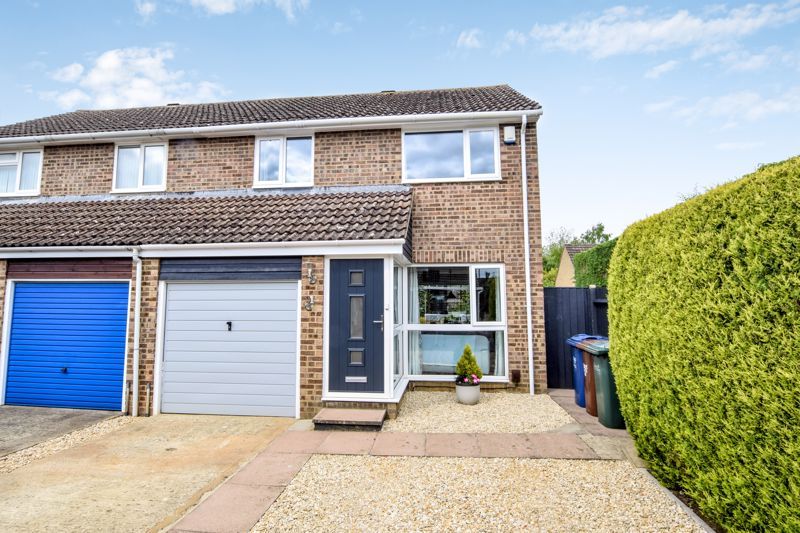 3 bed semidetached house for sale in The Phelps, Kidlington OX5 Zoopla