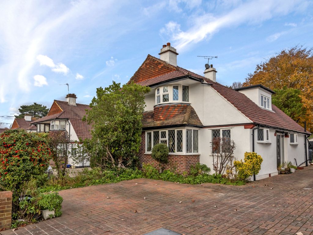 4 bed semidetached house for sale in Willett Way, Petts Wood BR5 Zoopla