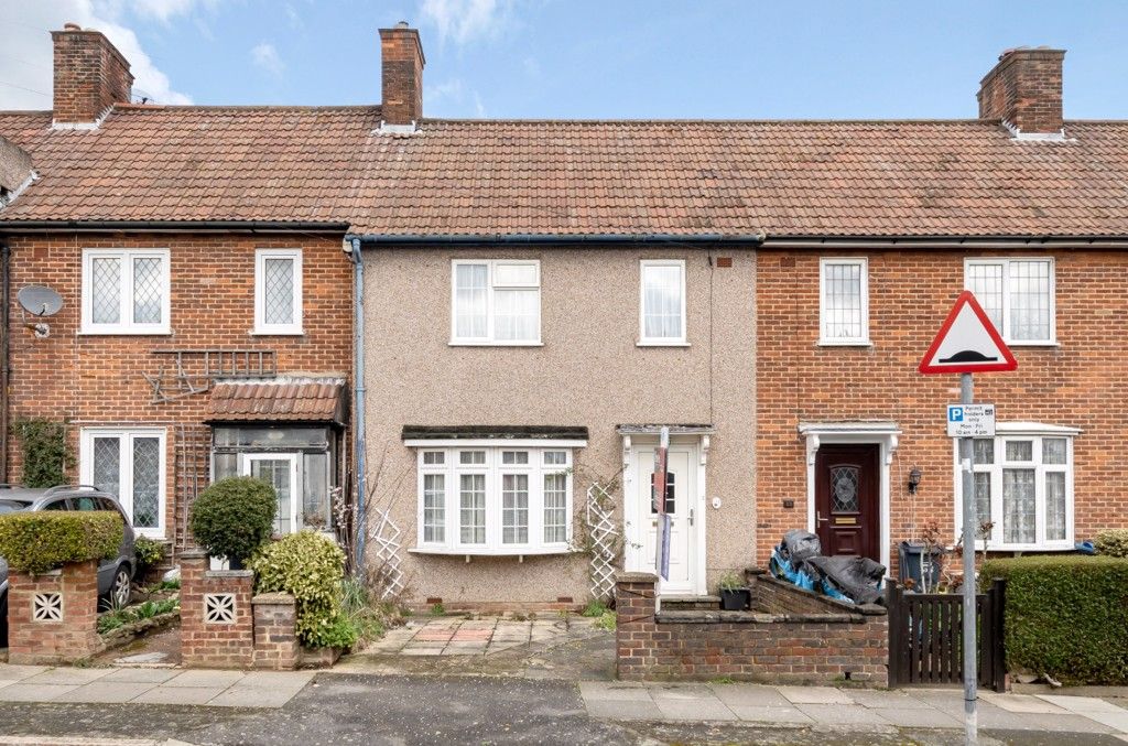 3 bed terraced house for sale in Bristol Road, Morden, Morden SM4 Zoopla