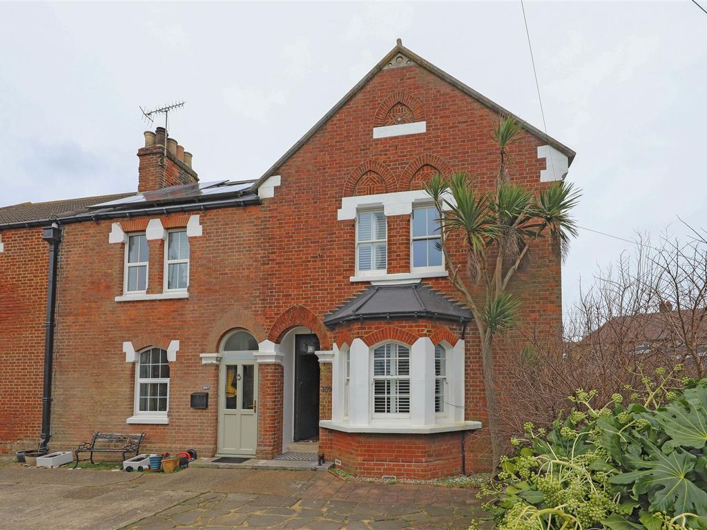 3 bed end terrace house for sale in Albion Street, Southwick, Brighton