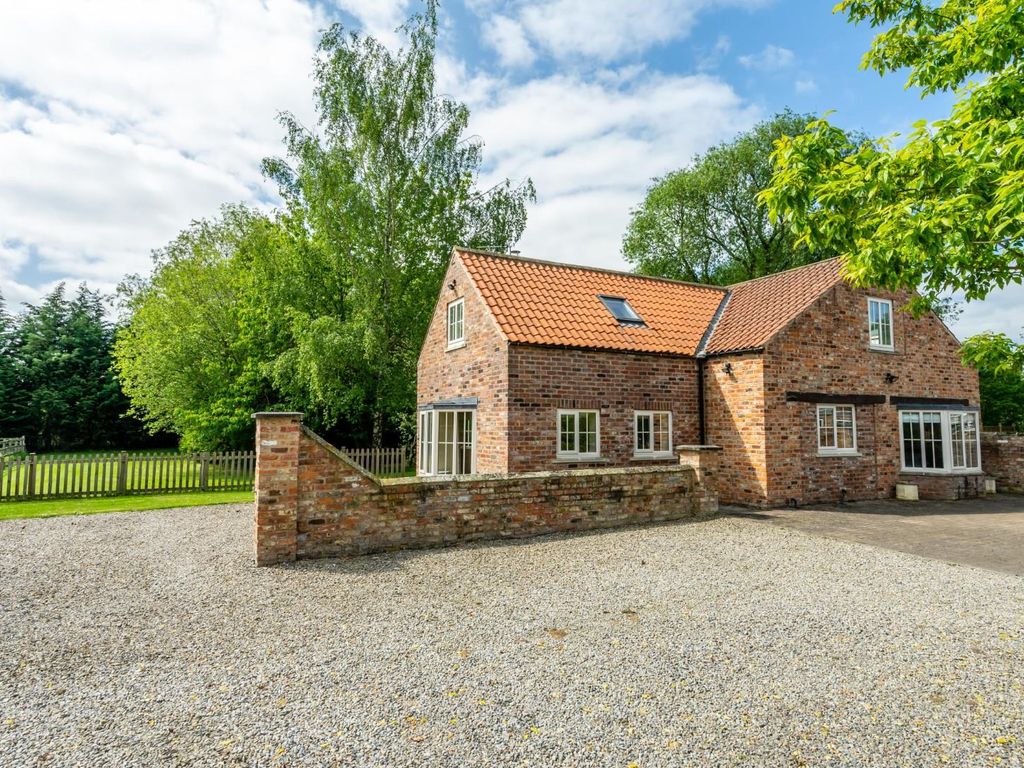 3 bed detached house for sale in Station Road, Alne, York YO61 Zoopla