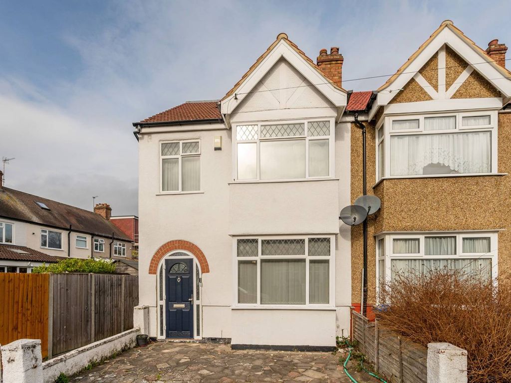5 bed end terrace house for sale in Phyllis Avenue, New Malden KT3 Zoopla