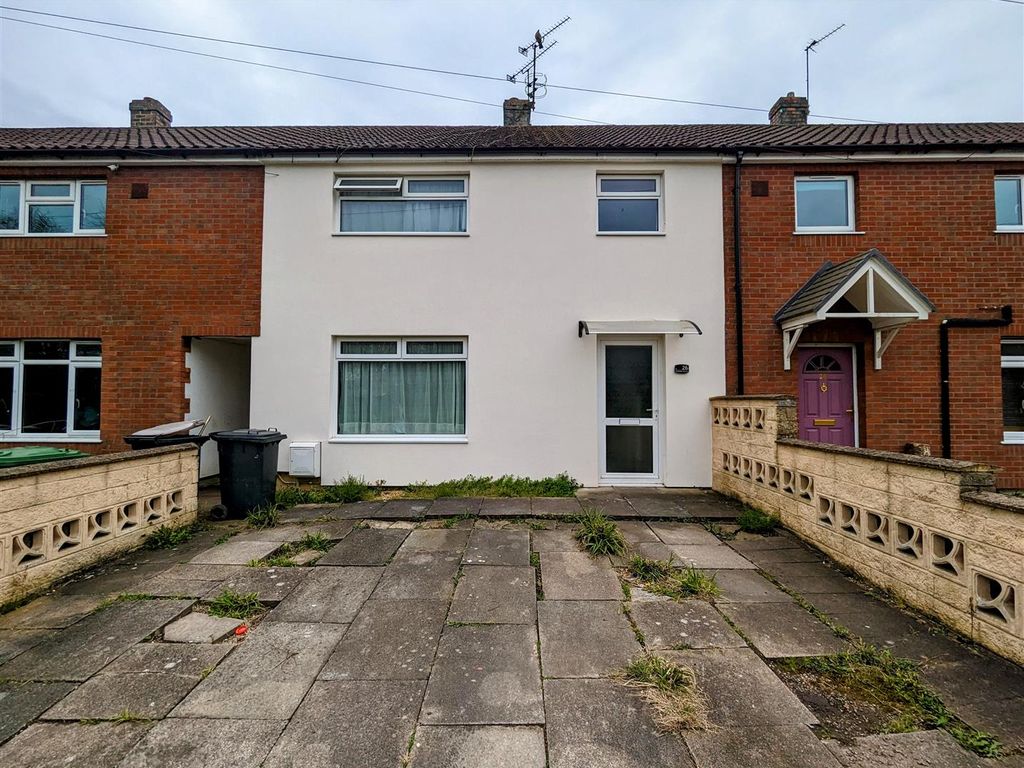 3 bed terraced house for sale in Knowles Avenue, Stockingford, Nuneaton
