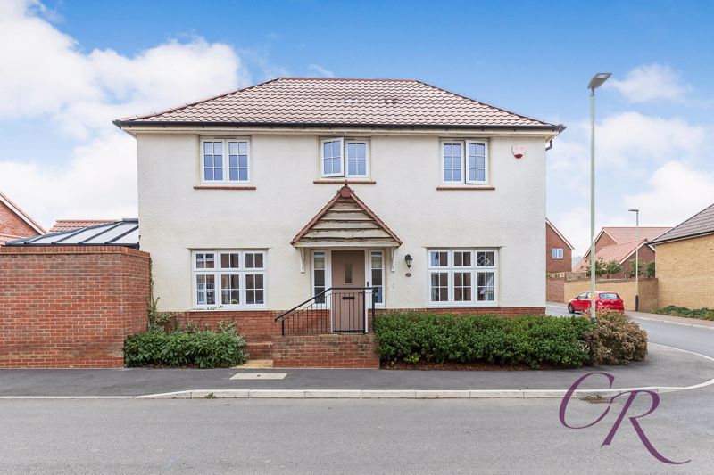 3 bed detached house for sale in Honeysuckle Avenue, Cheltenham GL53, £
