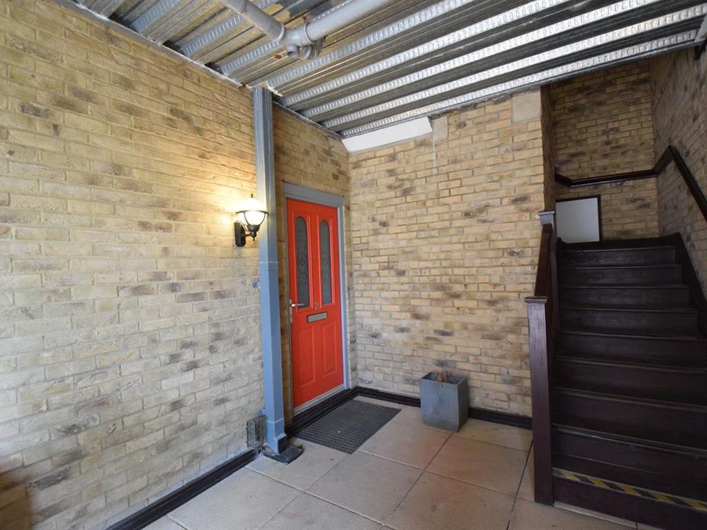 2 bed flat to rent in Scoles Green, Norwich NR1 Zoopla