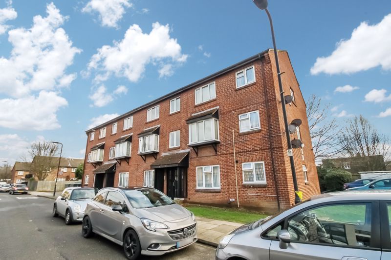 1 bed flat to rent in Britannia Close, Northolt UB5 Zoopla