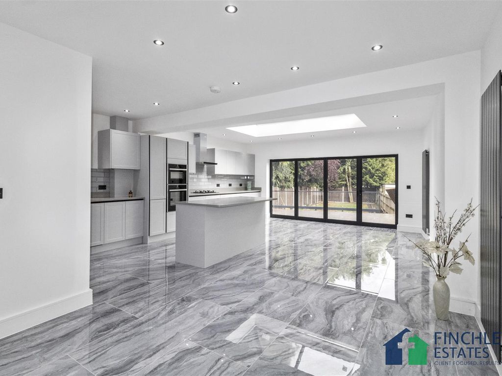 4 bed semidetached house for sale in College Hill Road, Harrow HA3, £