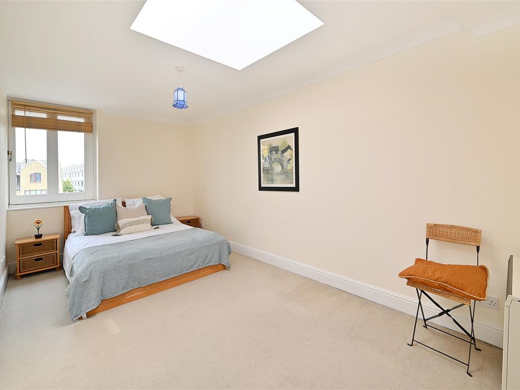 Plate House, Burrells Wharf Square, Isle Of Dogs E14