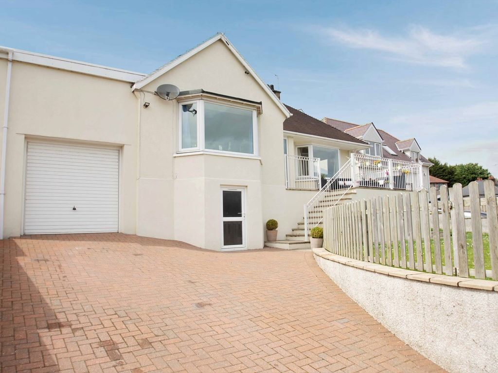 5 bed detached house for sale in Breeze Hill, Bangor LL57 Zoopla