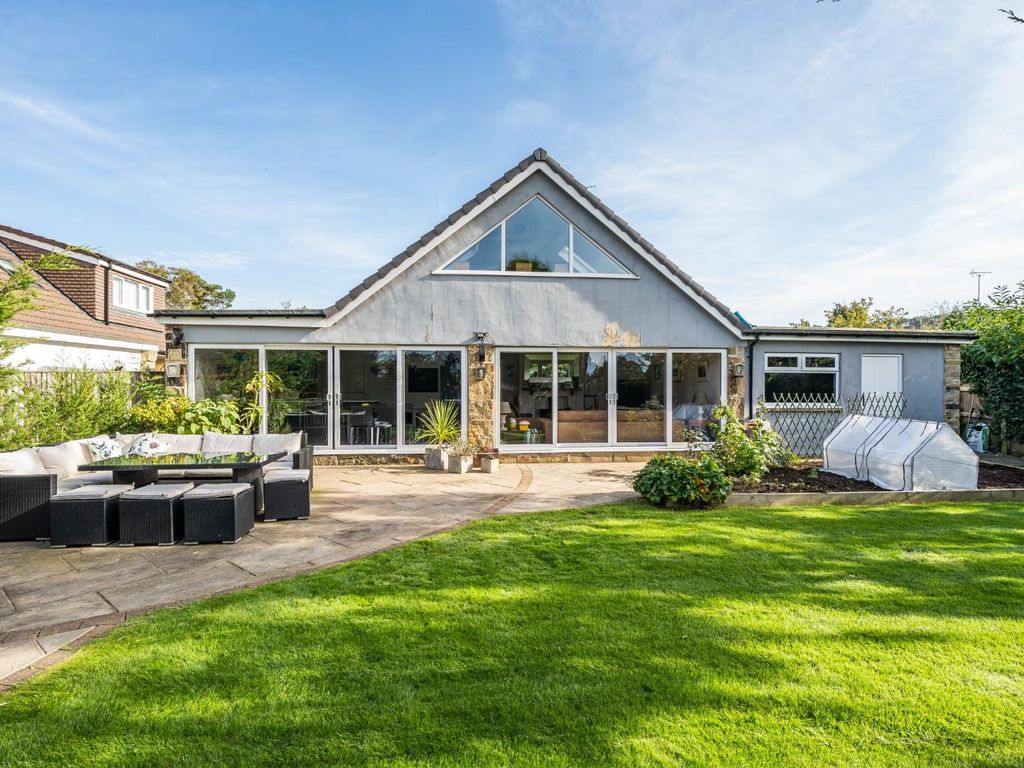 4 bed detached house for sale in Albans Close, Bardsey, Leeds LS17, £