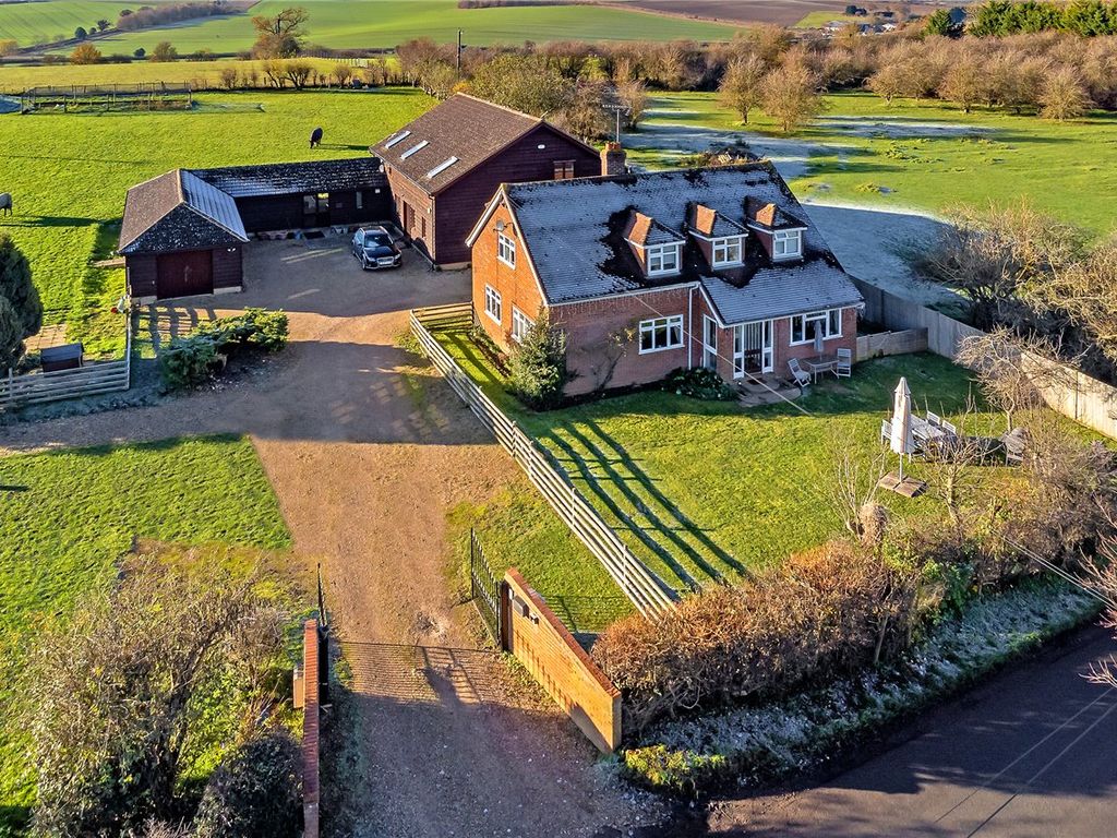 Commercial property for sale in St. Albans Road, Codicote, Hitchin