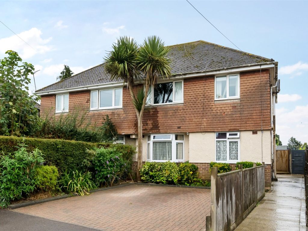 3 bed flat for sale in Orchard Way, Bognor Regis, West Sussex PO22, £