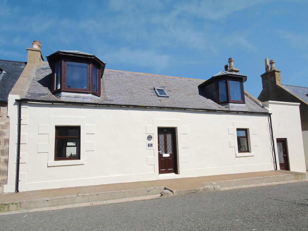 3 bed semidetached house for sale in Beach House, 13 Duke Street