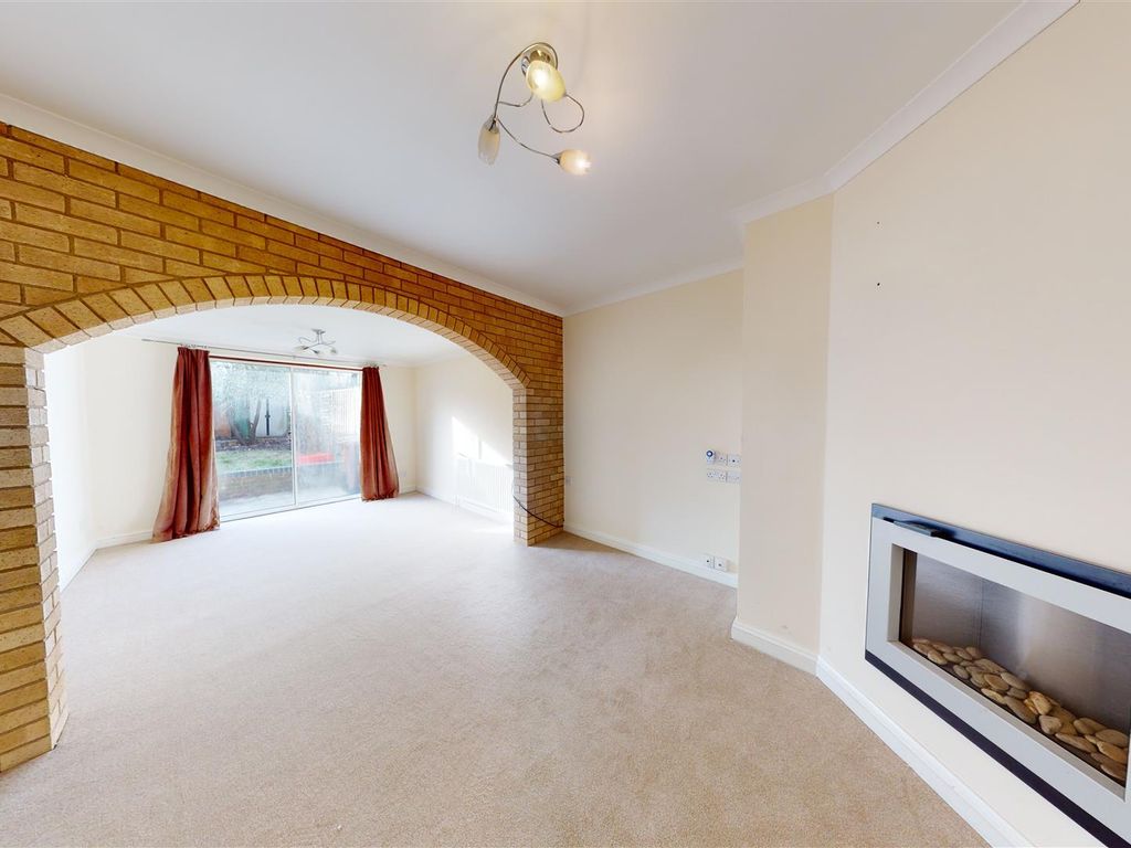 4 bed property to rent in Trenchard Avenue, Milton, Abingdon OX14 Zoopla