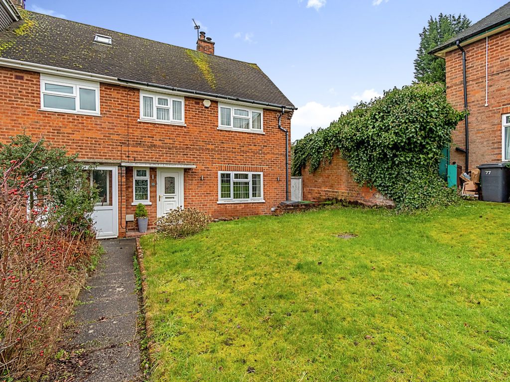 3 bed semidetached house for sale in Boundary Way, Penn, Wolverhampton