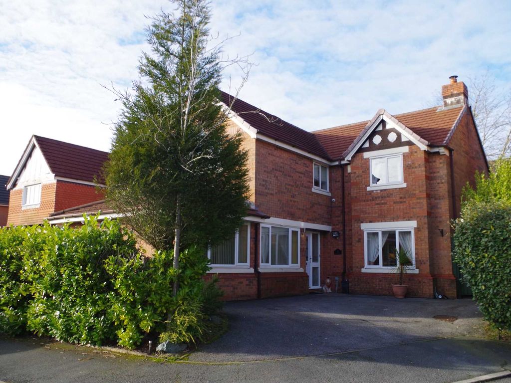 5 bed detached house for sale in Nevern Close, Heaton BL1 Zoopla