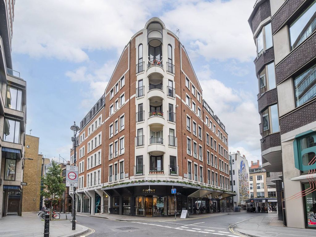 2 bed flat for sale in Marshall Street, Soho, London W1F, £1,000,000
