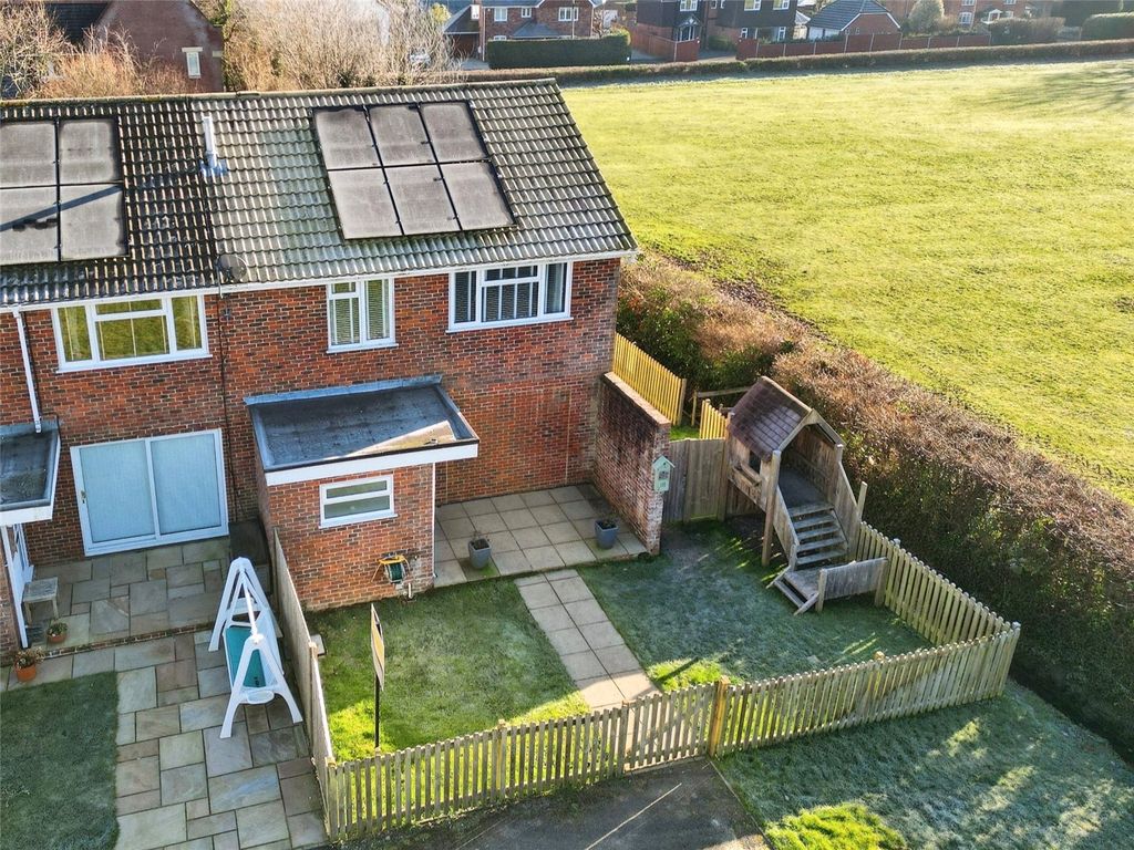 3 bed detached house for sale in Gazing Lane, West Wellow, Romsey