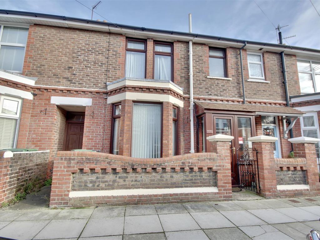 3 bed terraced house for sale in Shelford Road, Southsea PO4, £295,000