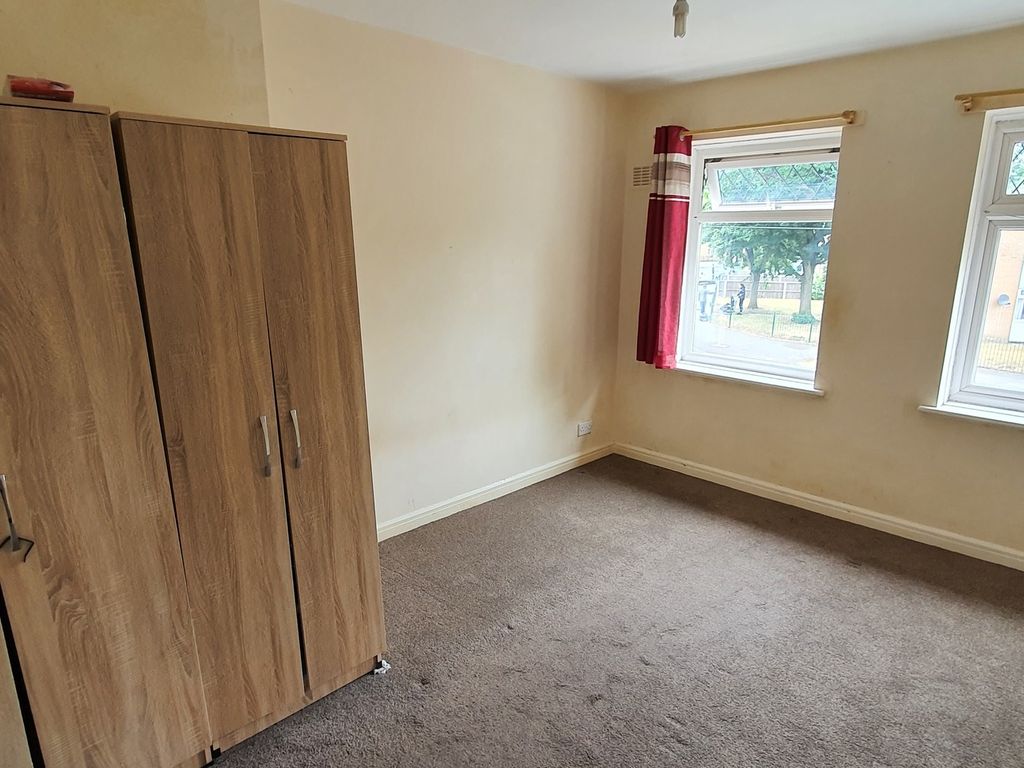 Room to rent in Lakey Lane, Hall Green, Birmingham B28 Zoopla