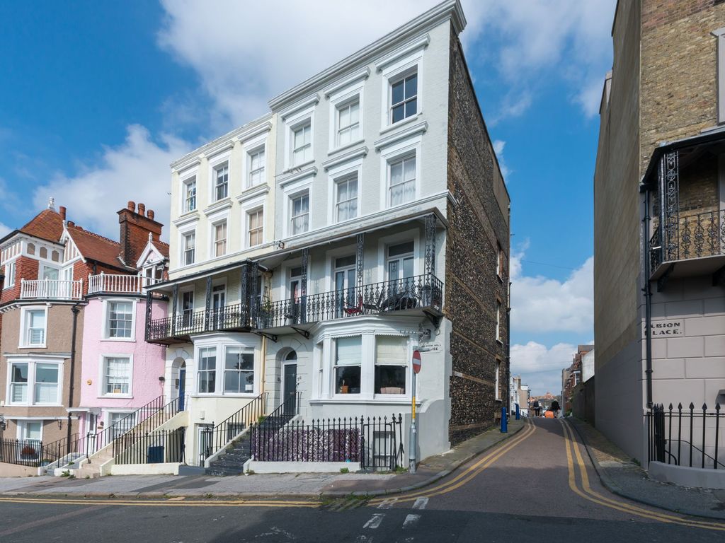 2 bed terraced house for sale in Albion Hill, Ramsgate CT11 Zoopla