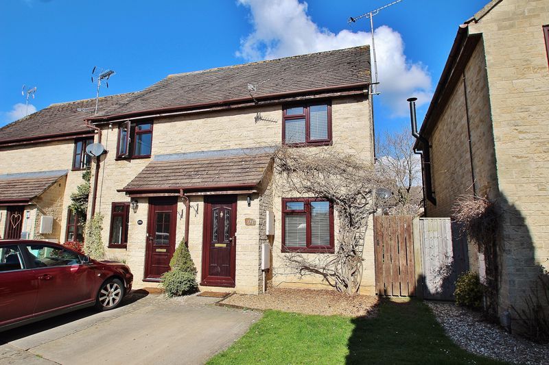 2 bed end terrace house for sale in Manor Road, Witney OX28 Zoopla