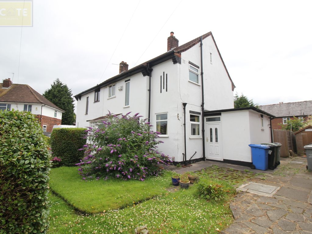 3 bed semidetached house for sale in Norwich Road, Stretford