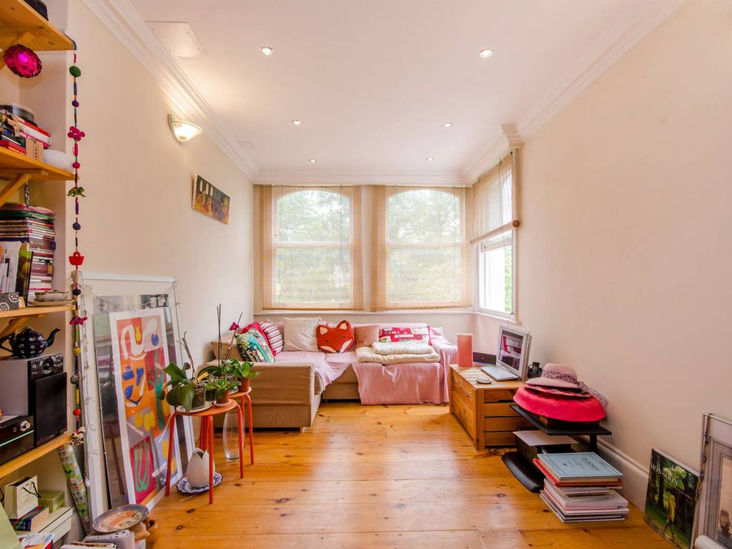 Tollington Park, Islington, London N4  