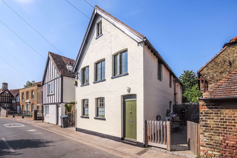 3 bed semidetached house for sale in Strand Street, Sandwich CT13 Zoopla