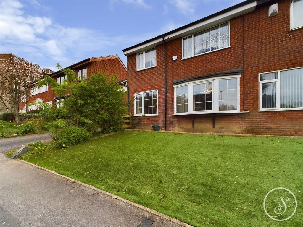 3 bed end terrace house for sale in Larkhill Road, Leeds LS8 Zoopla