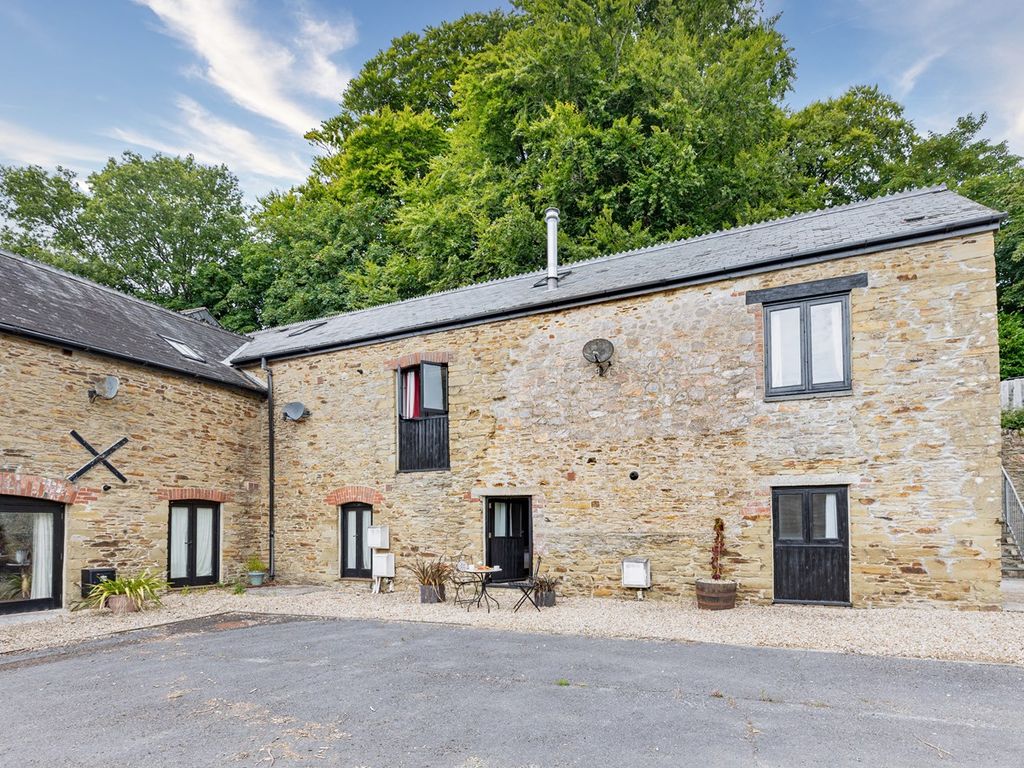 3 bed barn conversion for sale in Woolston Farm Barns, Loddiswell TQ7