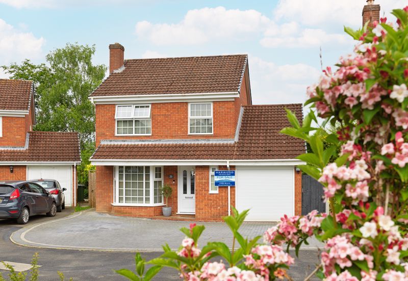 4 bed detached house for sale in Hermitage Way, Madeley, Telford TF7