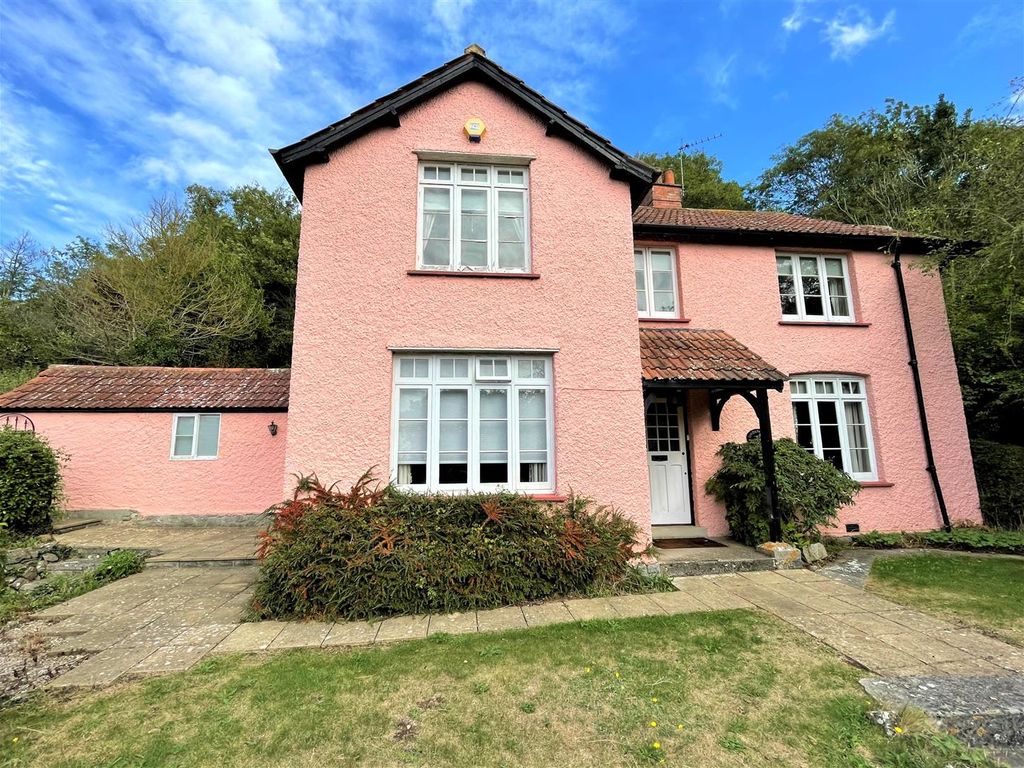 5 bed detached house for sale in Bridgwater Road, Bleadon, WestonSuper