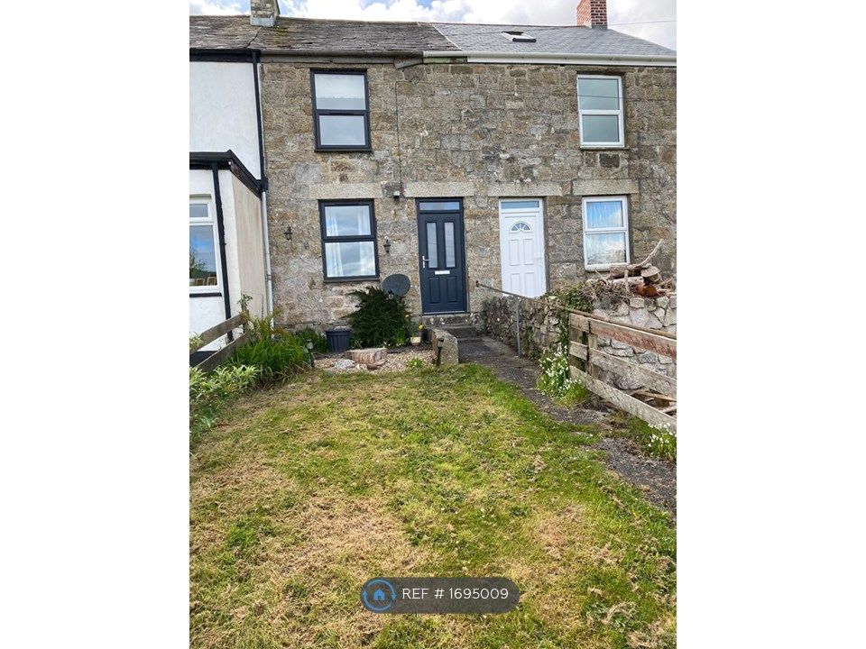 2 bed terraced house to rent in Stannary Road, Stenalees, St. Austell