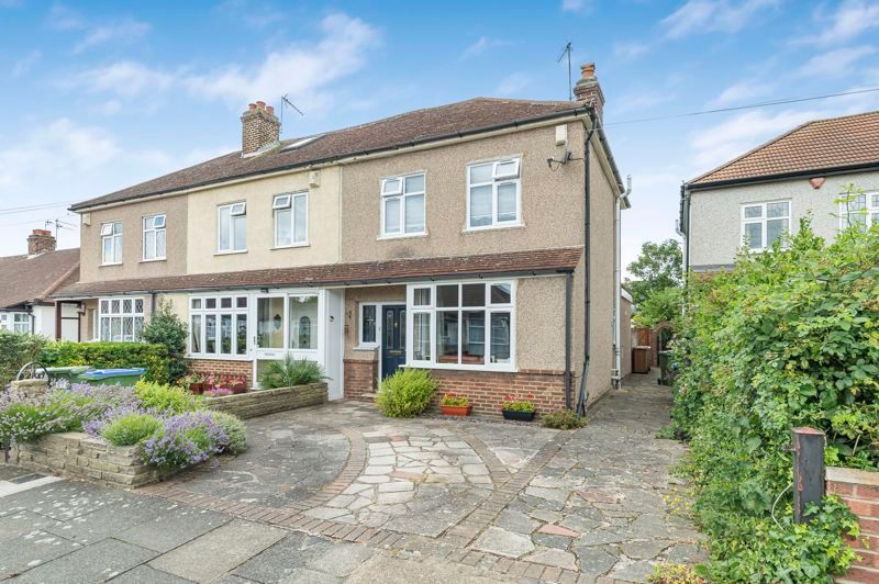 3 bed end terrace house for sale in Marley Avenue, Bexleyheath DA7, £