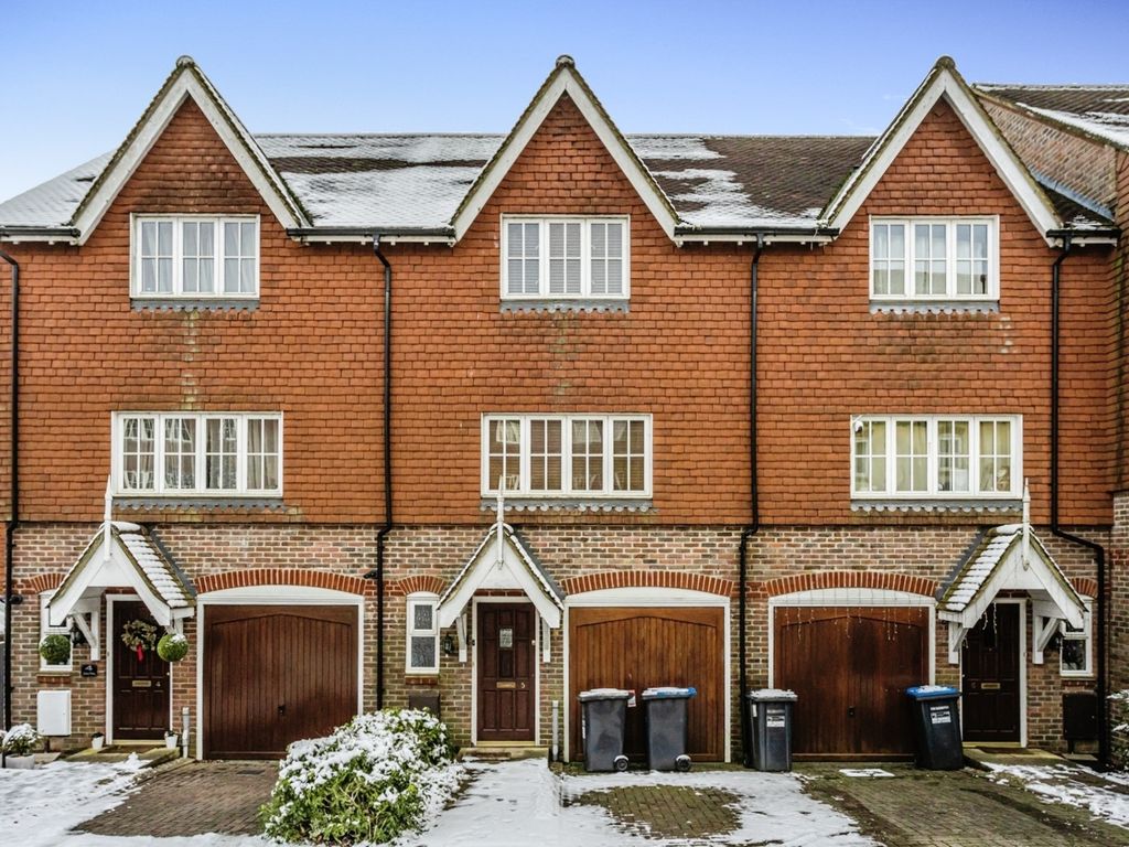 3 bed terraced house for sale in Cherry Place, Lower Village, Haywards