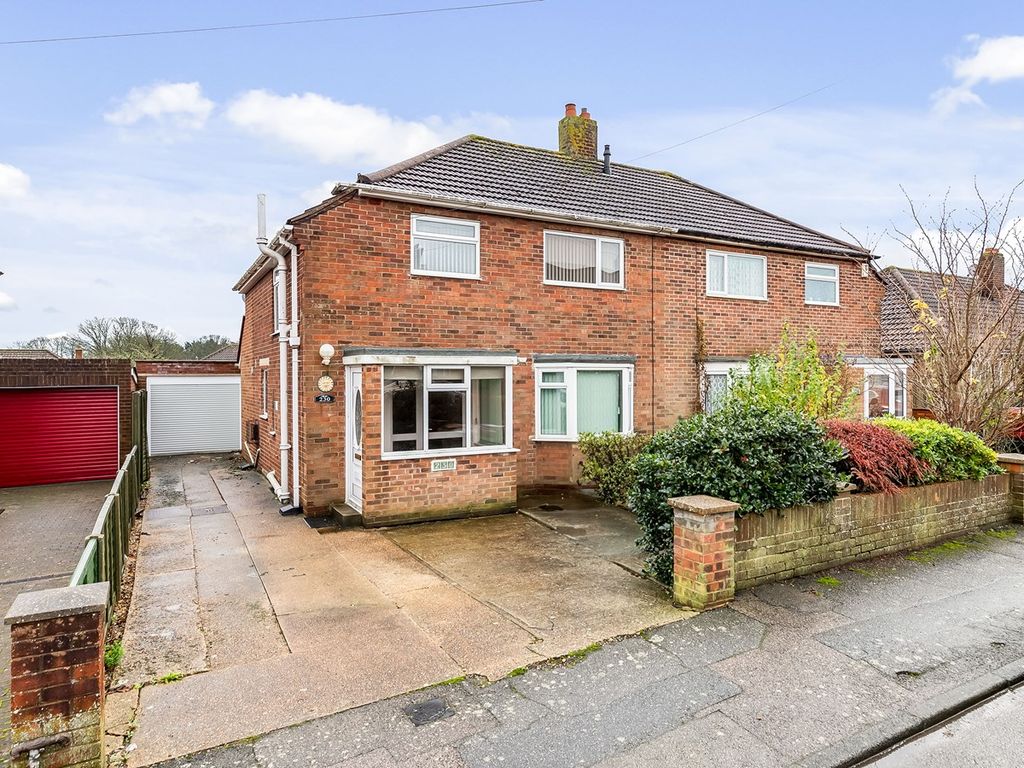 3 bed semidetached house for sale in Horn Street, Folkestone CT20, £