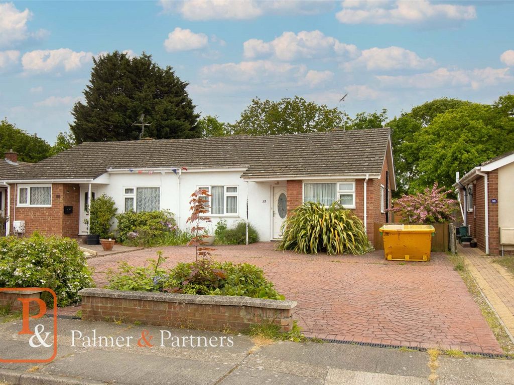 3 bed bungalow for sale in St. Monance Way, St John's, Colchester