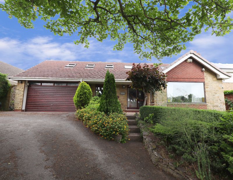 3 bed detached bungalow for sale in Holme Lane, Bottesford, Scunthorpe