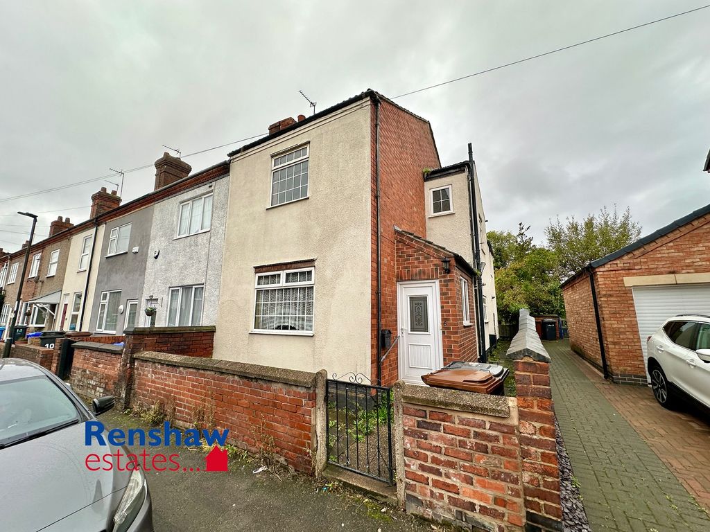 3 bed end terrace house for sale in Kingston Avenue, Ilkeston