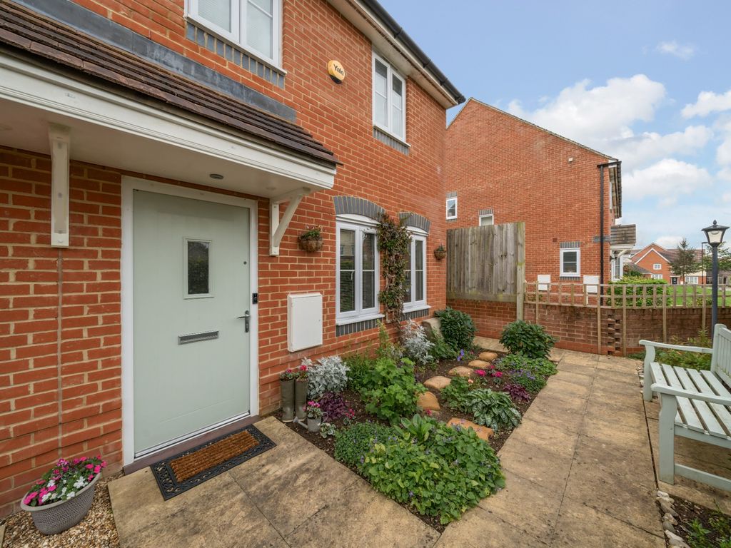 3 bed end terrace house for sale in Locksbridge Road, Picket Piece
