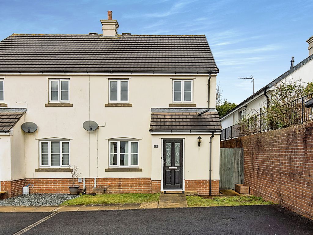 3 bed semidetached house for sale in Grass Valley Park, Bodmin