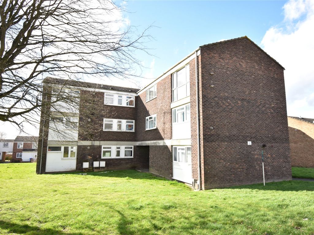 Studio for sale in Holbeck, Bracknell, Berkshire RG12 Zoopla