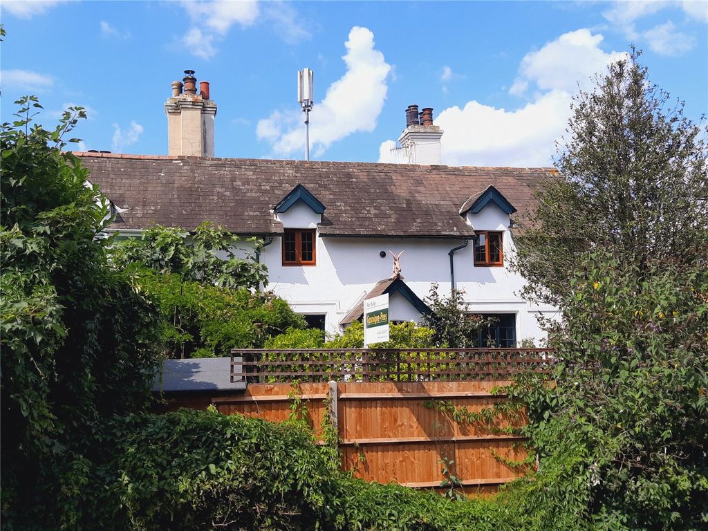 3 bed semidetached house for sale in North Street, Emsworth, Hampshire