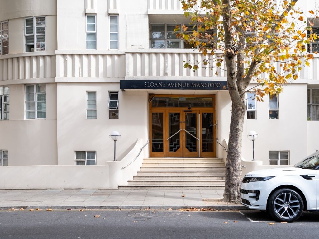 Studio to rent in Sloane Avenue, London SW3, £2,015 pcm Zoopla