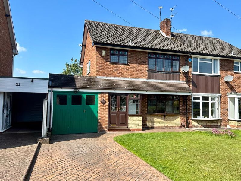 3 bed semidetached house for sale in Trysull Gardens, Bradmore