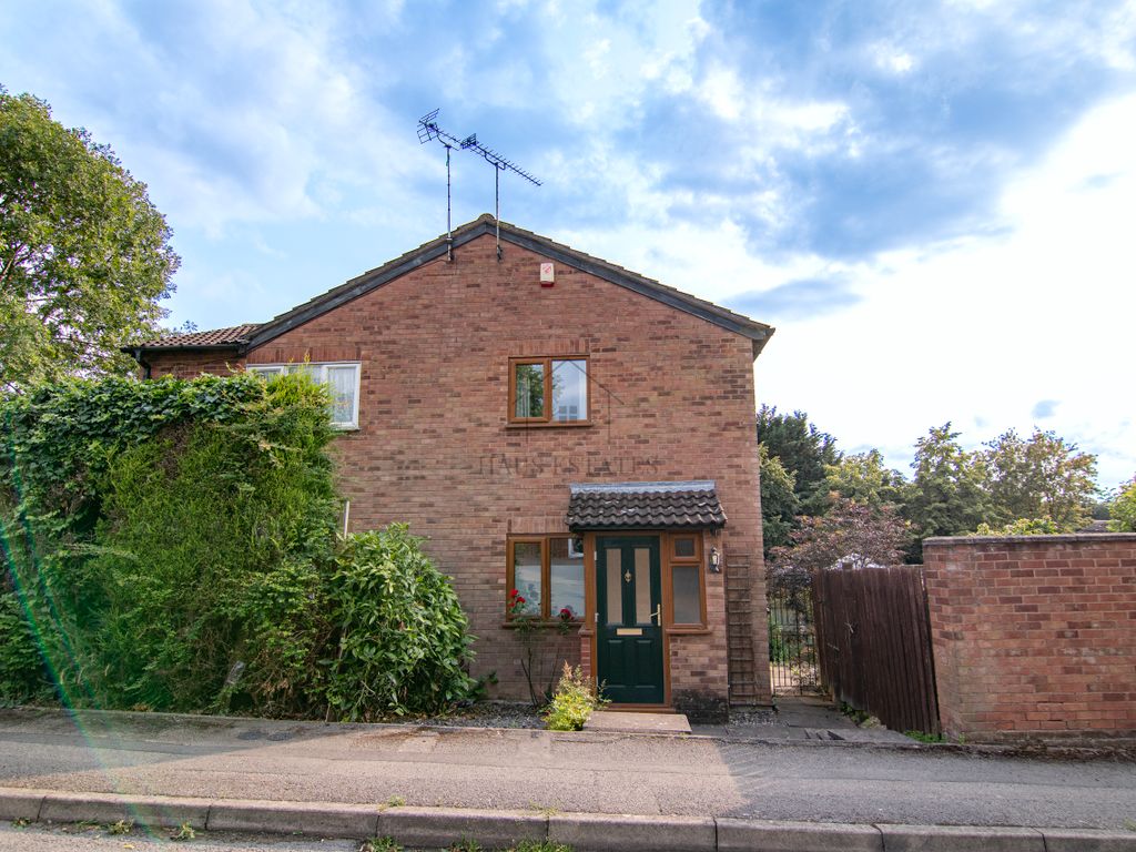 1 bed terraced house to rent in Sharpley Drive, Leicester
